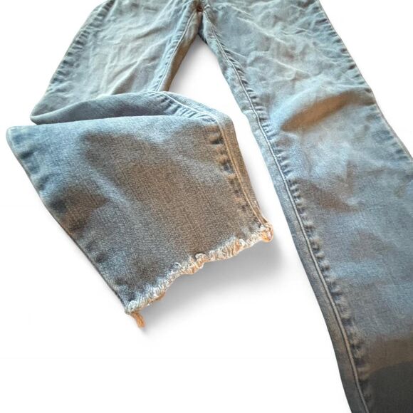 Paige Women's Blue Jeans- SIZE 29- HOXTON CROP - Picture 1 of 5